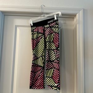Nike cropped leggings